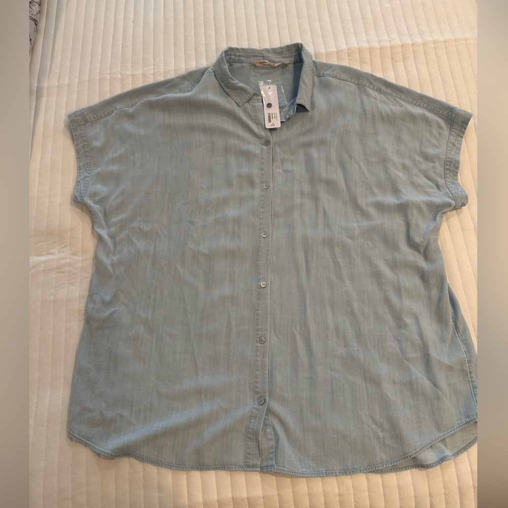 Soft Surroundings Light Blue Men's Shirt